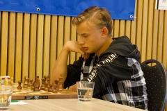 LPR77337